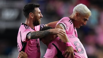 Lionel Messi, Luis Suárez y Jordi Alba celebran durante un partido de Inter Miami en la MLS 2024. (Rich Storry/Getty Images/AFP) Lionel Messi, Luis Suárez y Jordi Alba celebran durante un partido de Inter Miami en la MLS 2024. (Rich Storry/Getty Images/AFP)