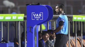 La Supercopa entre Delfín y Liga de Quito estrenará el VAR en Ecuador