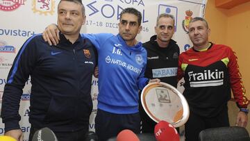 Xavier Pascual (Barcelona), Jos&eacute; Javier Gonz&aacute;lez (Naturhouse), Rafa Guijosa (Ademar) y Carlos Viver (Granollers), en la presentaci&oacute;n de la Copa.