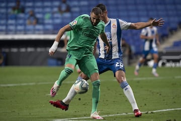 0-1. Karim Benzema asistió de tacón a Casemiro para que marcara el primer tanto.