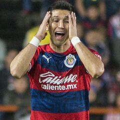 Crisis de Chivas provoca gritos y mentadas en la cancha