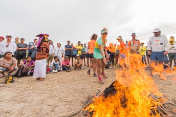 La impresionante carrera de Marruecos llega por primera vez a Perú: serán 250 km y 7 días de autosuficiencia, con 300 corredores de 40 países. Así se vivió la previa al inicio.