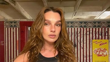 Ella es Olivia, la mujer que acompañó a Dua Lipa en Chile y que revoluciona Instagram