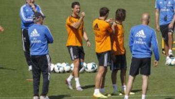 La plantilla, en una sesión.