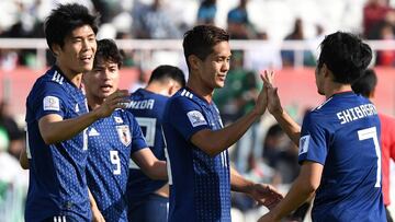 Un gol de Tomiyasu lleva a Japón a cuartos; Australia se mete en los penaltis