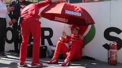 Formula One F1 - Azerbaijan Grand Prix - Baku City Circuit, Baku, Azerbaijan - April 28, 2019   Ferrari&#039;s Charles Leclerc before the race   REUTERS/Anton Vaganov