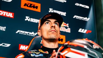 Maverick Viñales, en el box del Tech3 en Alemania.