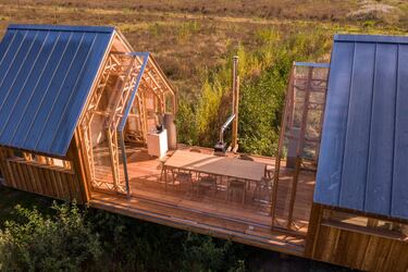 comer con la familia al aire libre.