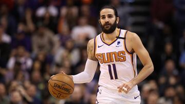 PHOENIX, ARIZONA - JANUARY 20: Ricky Rubio #11 of the Phoenix Suns handles the ball against the San Antonio Spurs during the NBA game at Talking Stick Resort Arena on January 20, 2020 in Phoenix, Arizona. The Spurs defeated the Suns 120-118. NOTE TO USER: User expressly acknowledges and agrees that, by downloading and or using this photograph, user is consenting to the terms and conditions of the Getty Images License Agreement. (Photo by Christian Petersen/Getty Images)