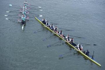 En hombres Cambridge consiguió su objetivo de romper la racha de tres victorias consecutivas de Oxford.