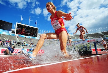 Se va con 42 años tras media vida dedicada al 3.000 obstáculos, la disciplina que le encumbró y en la que consiguió un bronce europeo e iberoamericano. Fue olímpica en Londres 2012.