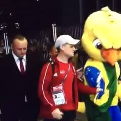 La policía rusa detiene a la mascota de Brasil