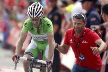 El ciclista del Katusha Daniel Moreno tras conseguir la victoria en la novena etapa de la Vuelta Ciclista a España-2013, que ha partido de la localidad de Antequera y con llegada en Valdepeñas de Jaén, de 163,7 kilómetros. Moreno pasa a ser nuevo líder de la clasificación general por delante de Nicolás Roche y Vincenzo Nibali.