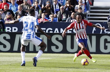 Tras el gol conseguido en el partido de Copa del Rey, Gelson Martins volvió a ser titular en el conjunto rojiblanco. 