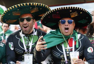 Los rostros de la afición en el México vs Suecia