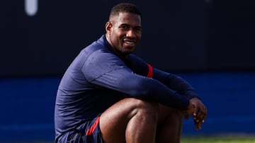 Johan Romaña se acerca a River Plate