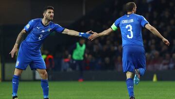 UDINE, ITALY - MARCH 23: Cristiano Piccini and Giorgio Chiellini of Italy during the 2020 UEFA European Championships group J qualifying match between Italy and Finland at Stadio Friuli on March 23, 2019 in Udine, Italy. (Photo by Marco Luzzani/Getty Imag