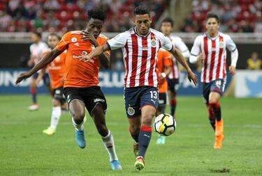Chivas golea al Cibao y está en cuartos de Concachampions
