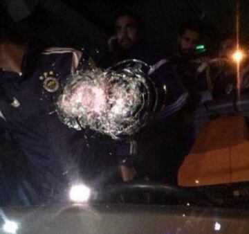 Después del partido contra el Rizespor, el autobús del Fenerbahçe fue tiroteado a su paso por la ciudad de Trebisonda