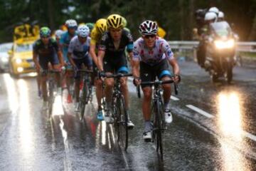 Richie Porte, Chris Froome, Nairo Quintana y Alejandro Valverde en la etapa de hoy marcada por la lluvia.