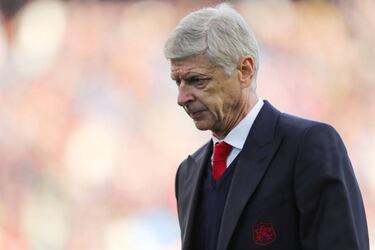 Arsene Wenger appears to close door on England job