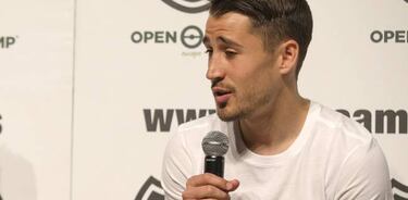 Famosos en contra de la prohibición de lucir esteladas en