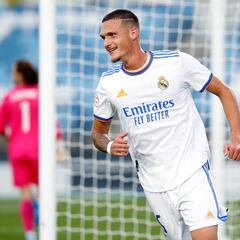 El Chelsea se lanza a por Rafa Marín, del Castilla