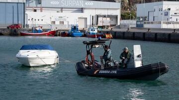 Conmoci¨®n en Tenerife por los objetos encontrados en el mar de Tom¨¢s Gimeno