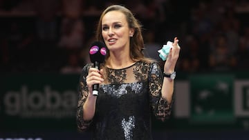 Martina Hingis dijo adi車s al tenis