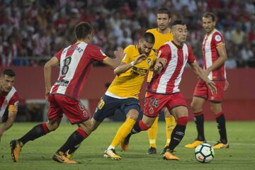 Carrasco con el balón.