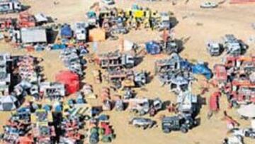 <b>EL VIVAC. </b>Vista aérea del campamento durante la jornada de descanso de ayer en Atar.