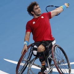 Caverzaschi, el tenista paciente que hace historia llegando a cuartos