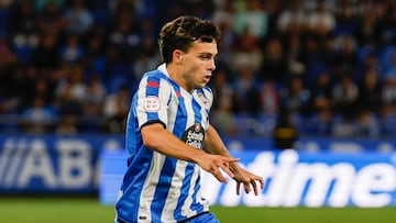 David Mella, en el partido del Deportivo ante el Rayo Majadahonda.