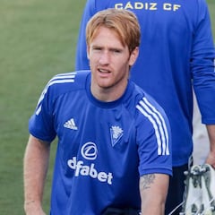 "Quiero que mi nombre quede en la historia del Cádiz"