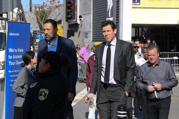 Vlade Divac y Luke Walton.