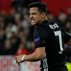 Sevilla 0-0 Manchester United: Sánchez reemplazado en su debut por la Champions League