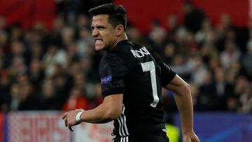 Soccer Football - Champions League Round of 16 First Leg - Sevilla vs Manchester United - Ramon Sanchez Pizjuan, Seville, Spain - February 21, 2018 Manchester United’s Alexis Sanchez in action REUTERS/Jon Nazca