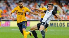 Carrasco y Gabriel, en el partido de Mestalla.