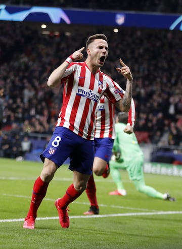 Lo de Saúl y el Barça viene de lejos. Ya en el verano de 2013, cuando los clubes acordaron el traspaso de David Villa, el club azulgrana pagó 2,1 millones para reservarse una opción por Saúl o Manquillo.