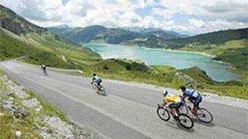<B>FIN A LA MONTAÑA.</b> Última etapa de los Alpes y camino de París.