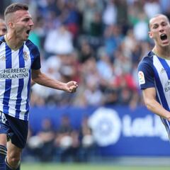 Pablo Valcarce volvió para darle tres puntos a la Ponferradina