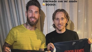 Luka Modric presume su jersey de Rayados