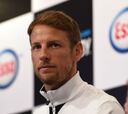 Button: "Si continúo pilotando quiero que sea con McLaren"