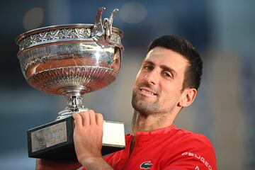 Novak Djokovic levanta su segundo Roland Garros. 