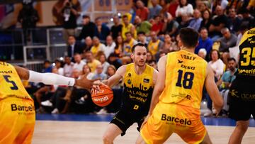 Marcelinho Huertas, en el derbi canario.