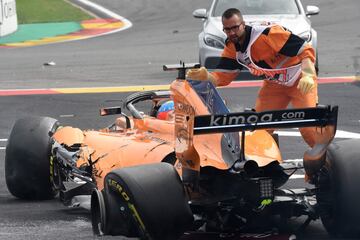 El accidente de Fernando Alonso en el GP de Bélgica