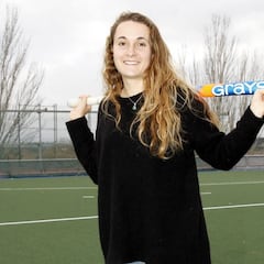 Mariona Serrahima: el hockey hierba viene desde la familia