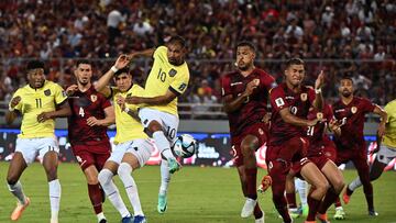 Ecuador's forward Junior Sornoza (C) kicks the ball during the 2026 FIFA World Cup South American qualification football match between Venezuela and Ecuador at the Monumental Stadium in Maturin, Venezuela, on November 16, 2023. (Photo by Federico Parra / AFP)