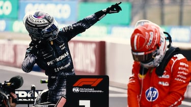 Andrea Kimi Antonelli celebra su victoria ante el piloto de Ferrari, Charles Leclerc.