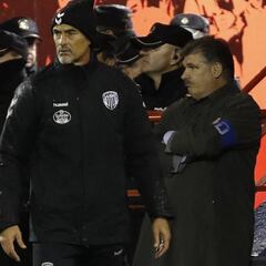 El Lugo destituye a Javi López y deja en entredicho la labor de Viqueira